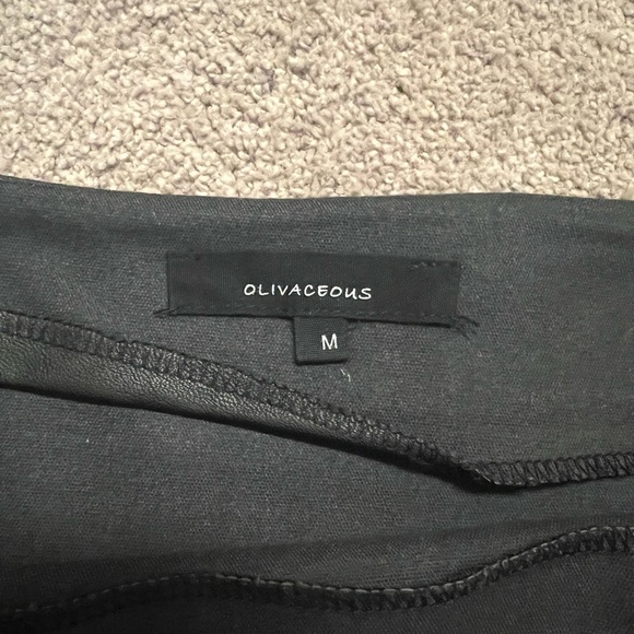 Oliveaceous Black faux leather skirt - Picture 2 of 3